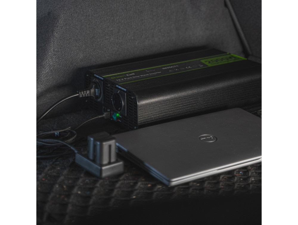 Spanningsomvormer Omvormer PRO 12V naar 230V 2000W / 4000W Zuivere sinus